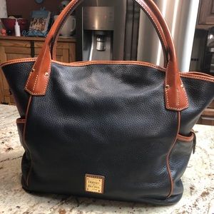 Dooney and Bourke Kristen Tote (navy)